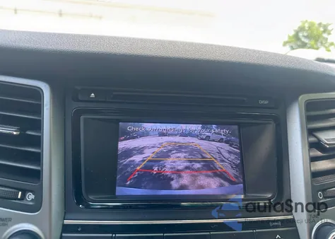 2016 Hyundai Tucson Limited z USA, uszkodzony, nr VIN KM8J33A25GU026489